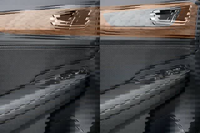 Certified 2025 Volkswagen Atlas SE image 11