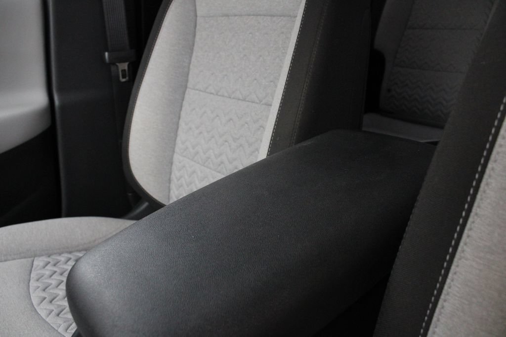 Used 2024 Chevrolet Equinox LS w/ LS Convenience Package FWD image 17