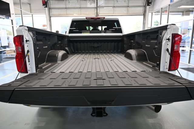 New 2026 Chevrolet Silverado 3500 LT w/ All Star Edition AWD/4WD image 8
