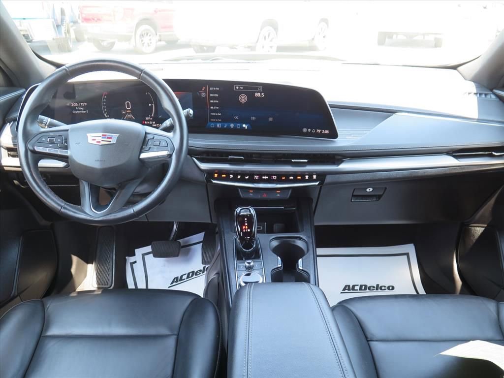 Certified 2024 Cadillac XT4 Premium Luxury image 23