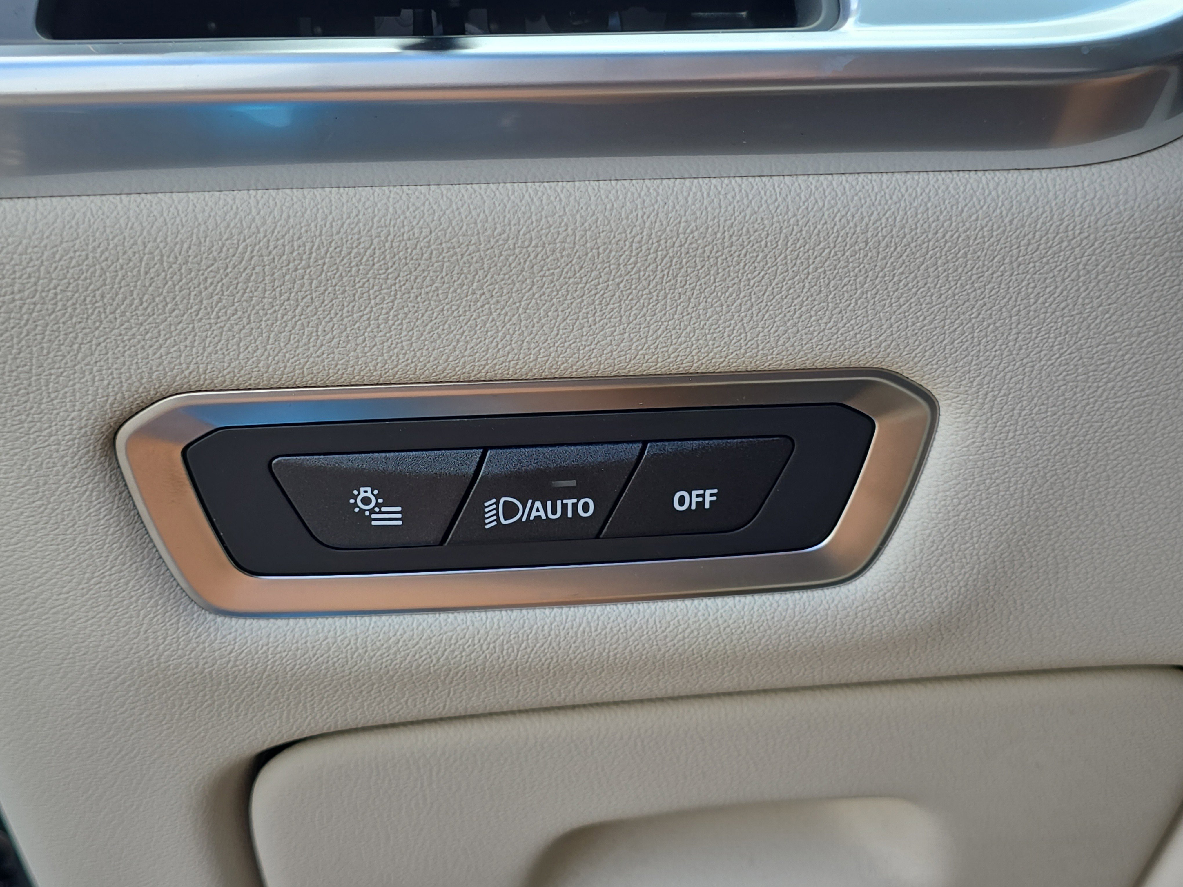 New 2026 BMW X7 M60i image 33