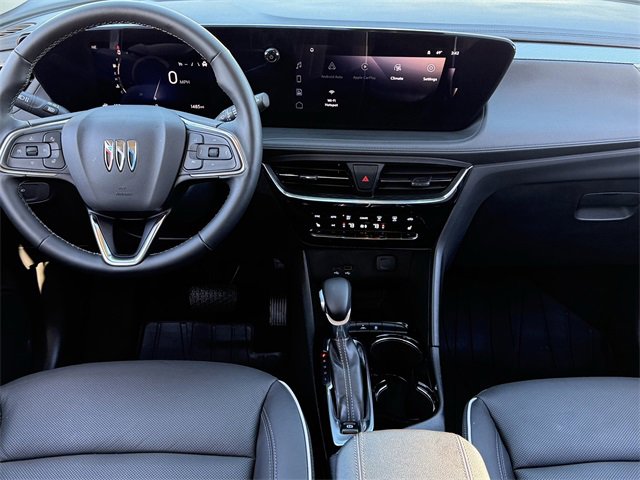 Used 2025 Buick Encore GX Avenir image 9