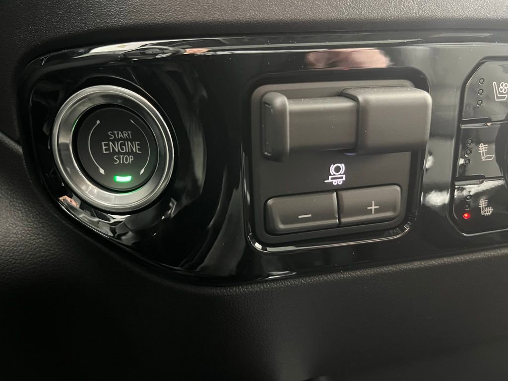 New 2026 Chevrolet Silverado 1500 LTZ w/ LTZ Premium Package image 35