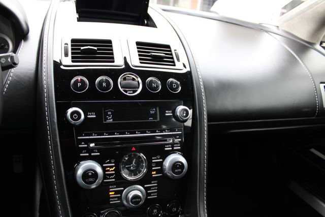 Used 2012 Aston Martin Rapide Luxe image 40