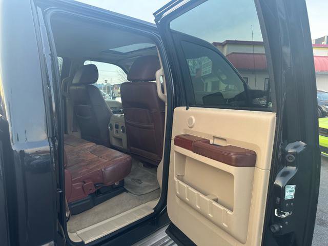Used 2011 Ford F250 King Ranch w/ FX4 Off Road Pkg AWD/4WD image 17