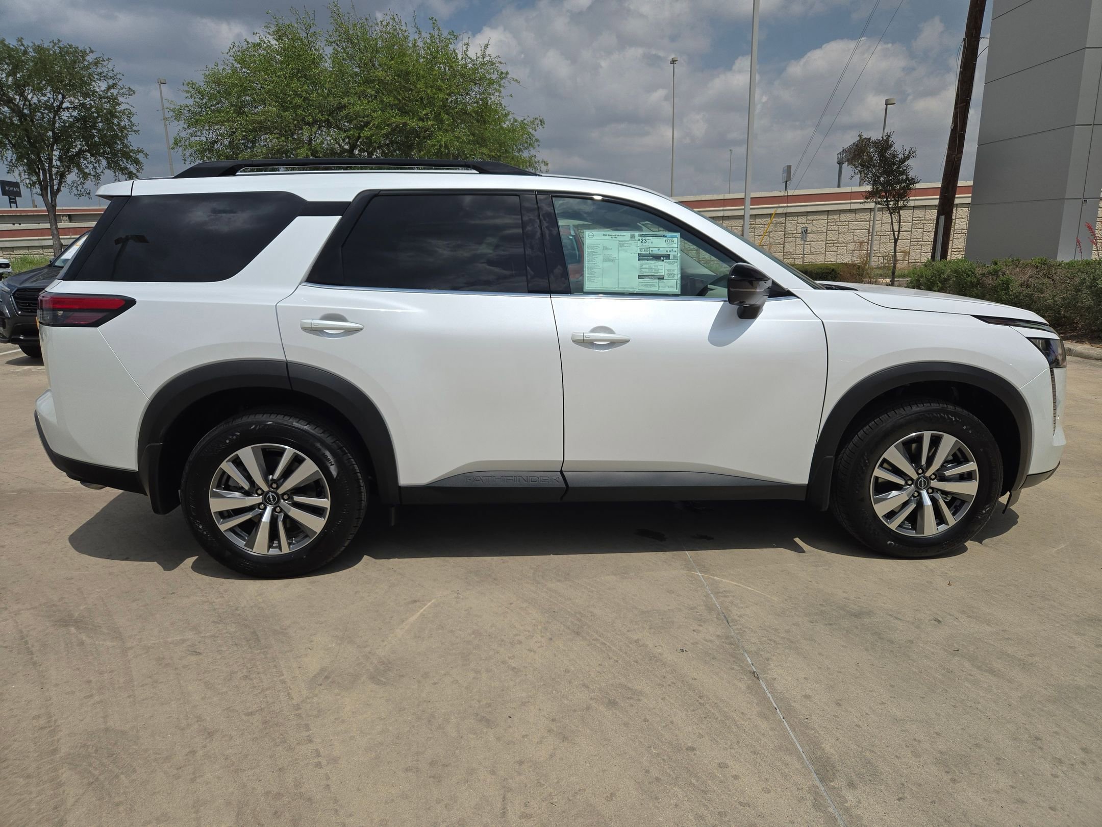 New 2026 Nissan Pathfinder SL AWD/4WD video 2