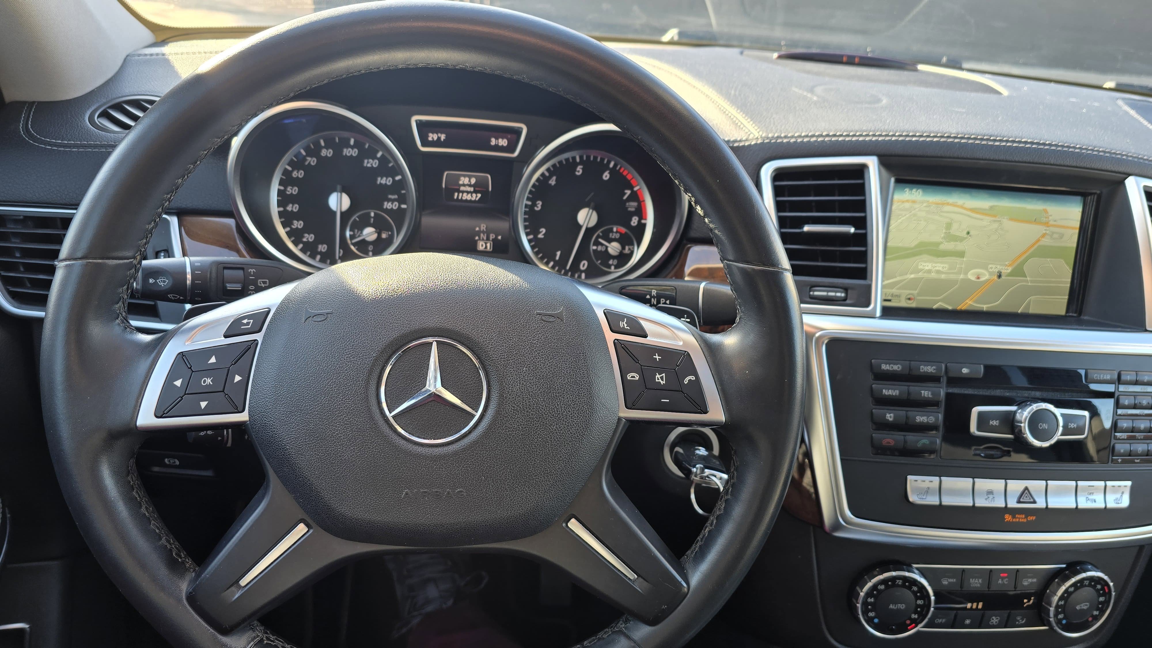Used 2014 Mercedes-Benz GL 450 4MATIC 4dr GL 450 w/ Driver Assistance Package image 50