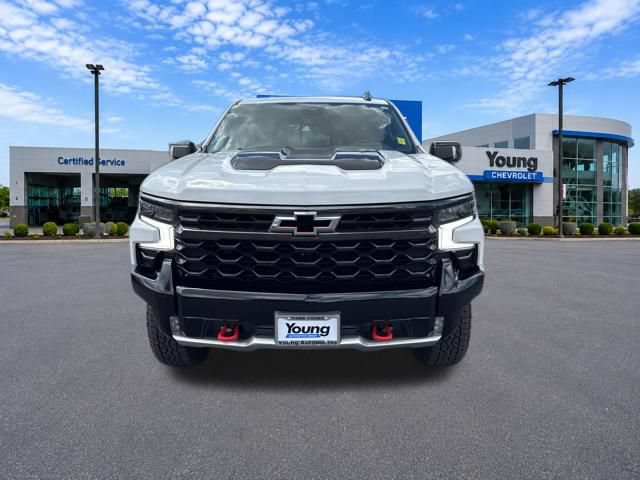 Used 2023 Chevrolet Silverado 1500 ZR2 w/ Technology Package AWD/4WD image 2