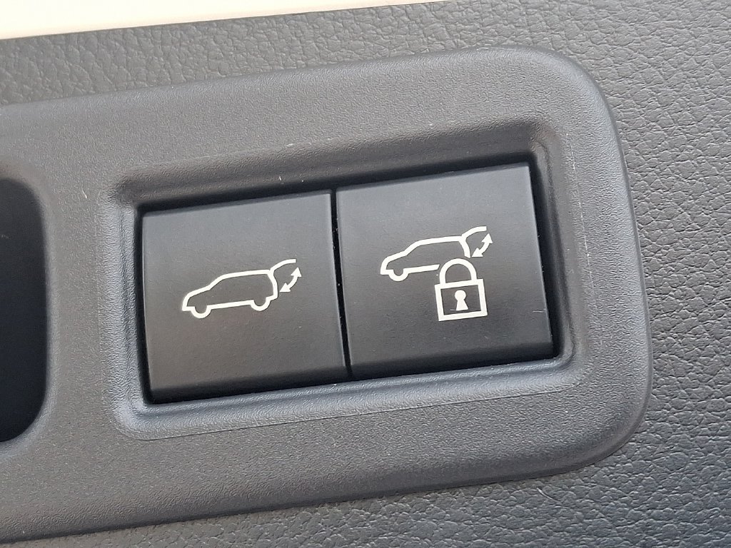Certified 2025 Lexus RX 450h AWD w/ Convenience Package image 30