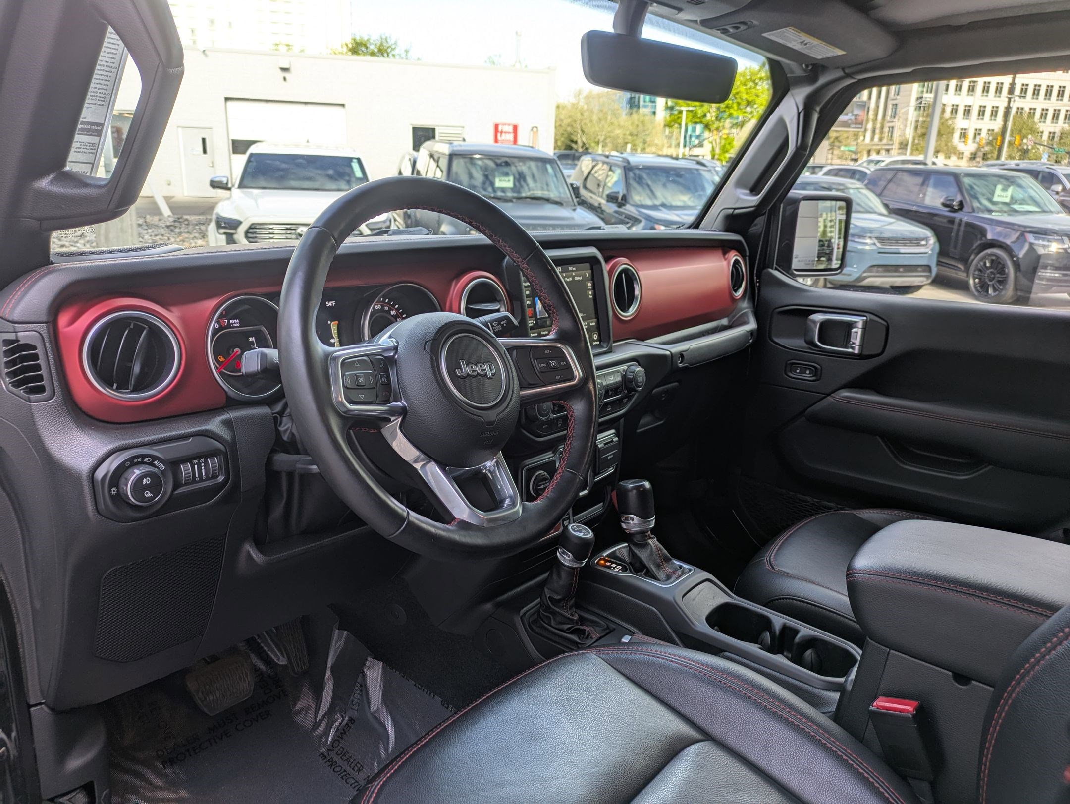 Used 2022 Jeep Gladiator Rubicon w/ Cold Weather Group image 16