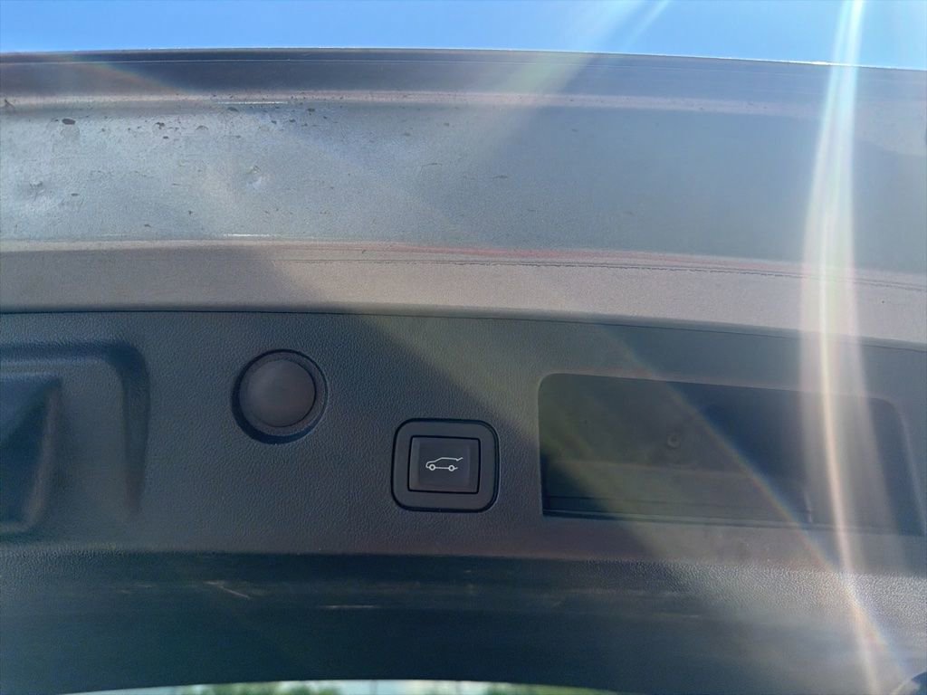 Used 2025 Chevrolet Equinox ACTIV FWD image 22