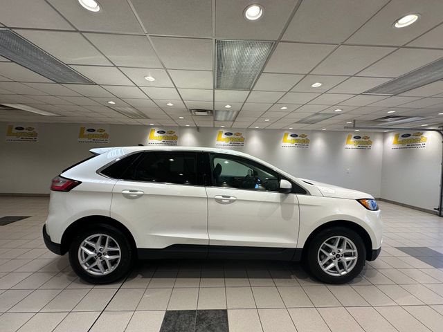 Certified 2024 Ford Edge SEL w/ Convenience Package AWD/4WD image 3
