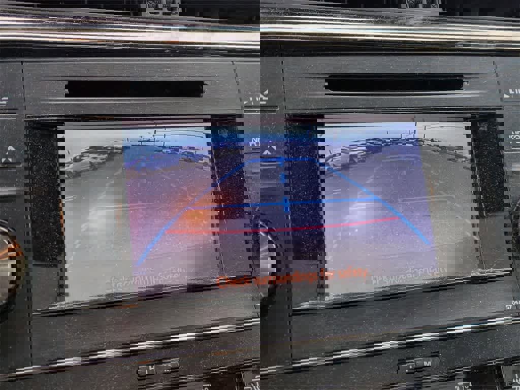 Used 2013 Toyota Avalon XLE Premium image 29