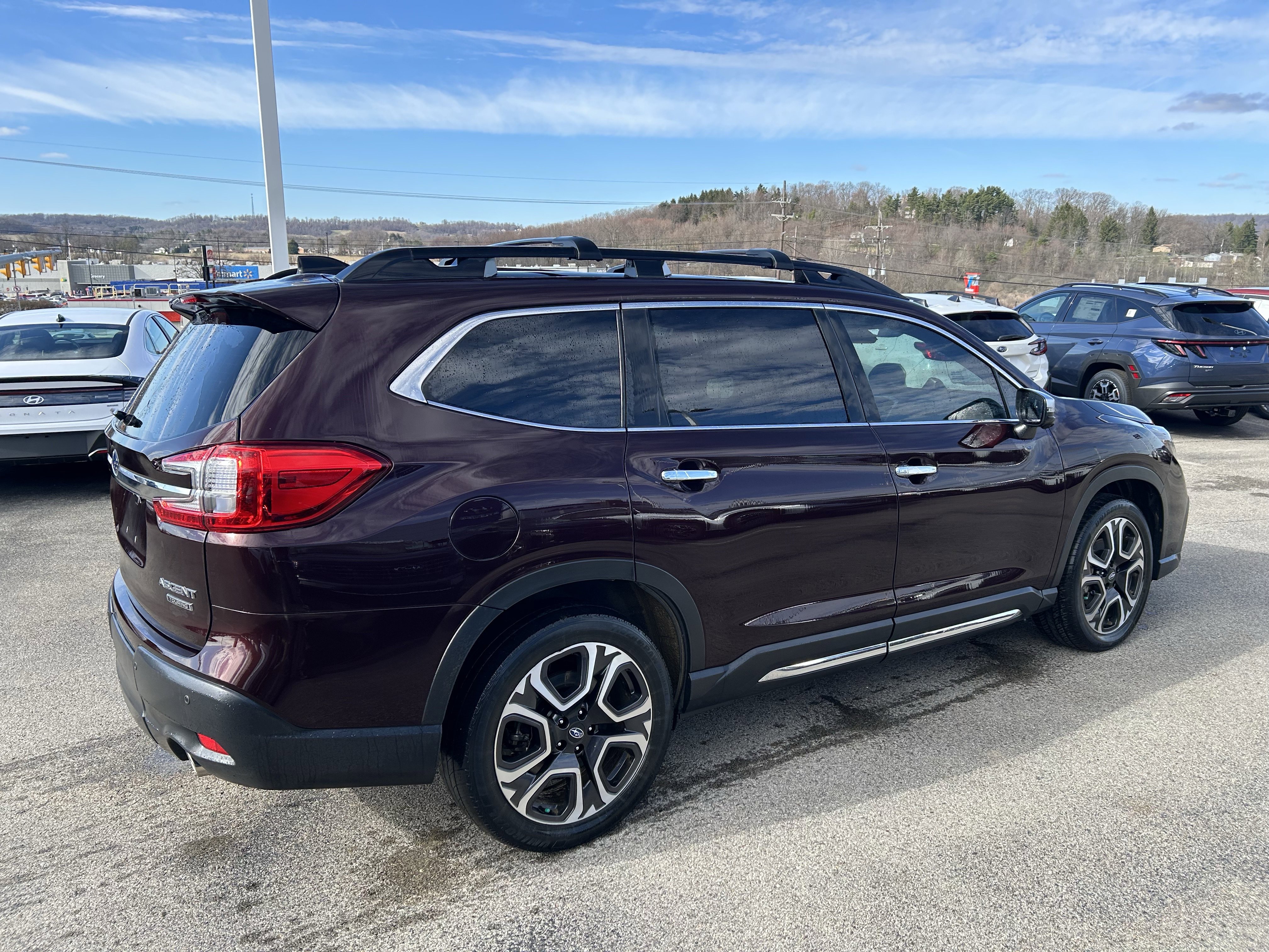 Used 2023 Subaru Ascent Touring image 7