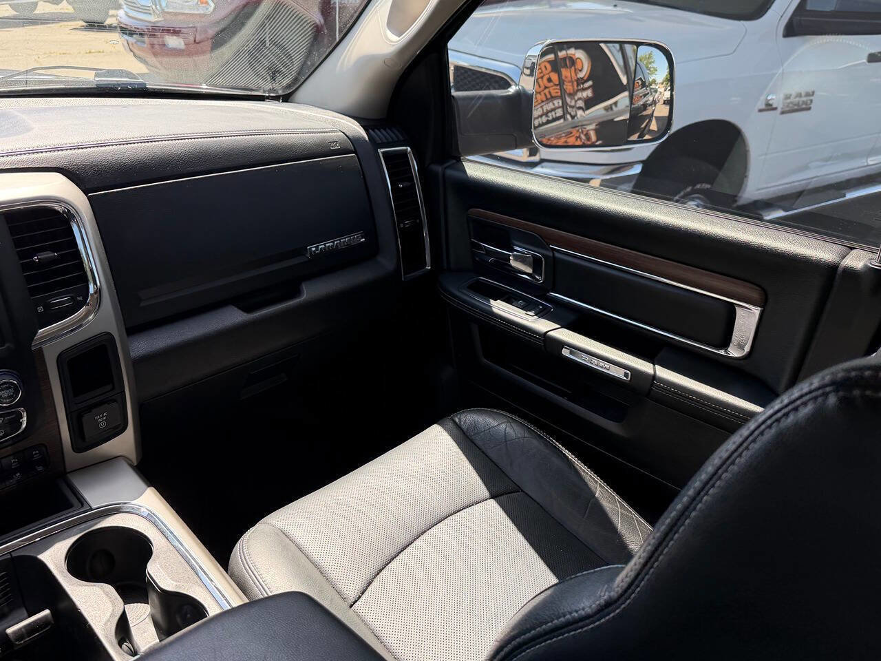 Used 2016 RAM 2500 Laramie image 12