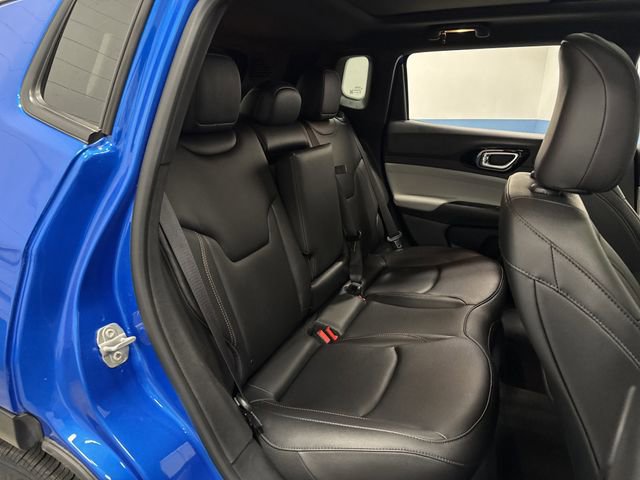 Used 2024 Jeep Compass Limited w/ Sun and Sound Group image 31