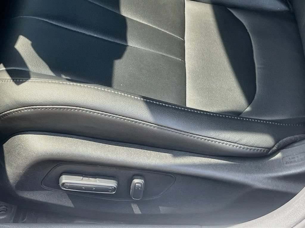 Used 2025 Acura Integra FWD image 19