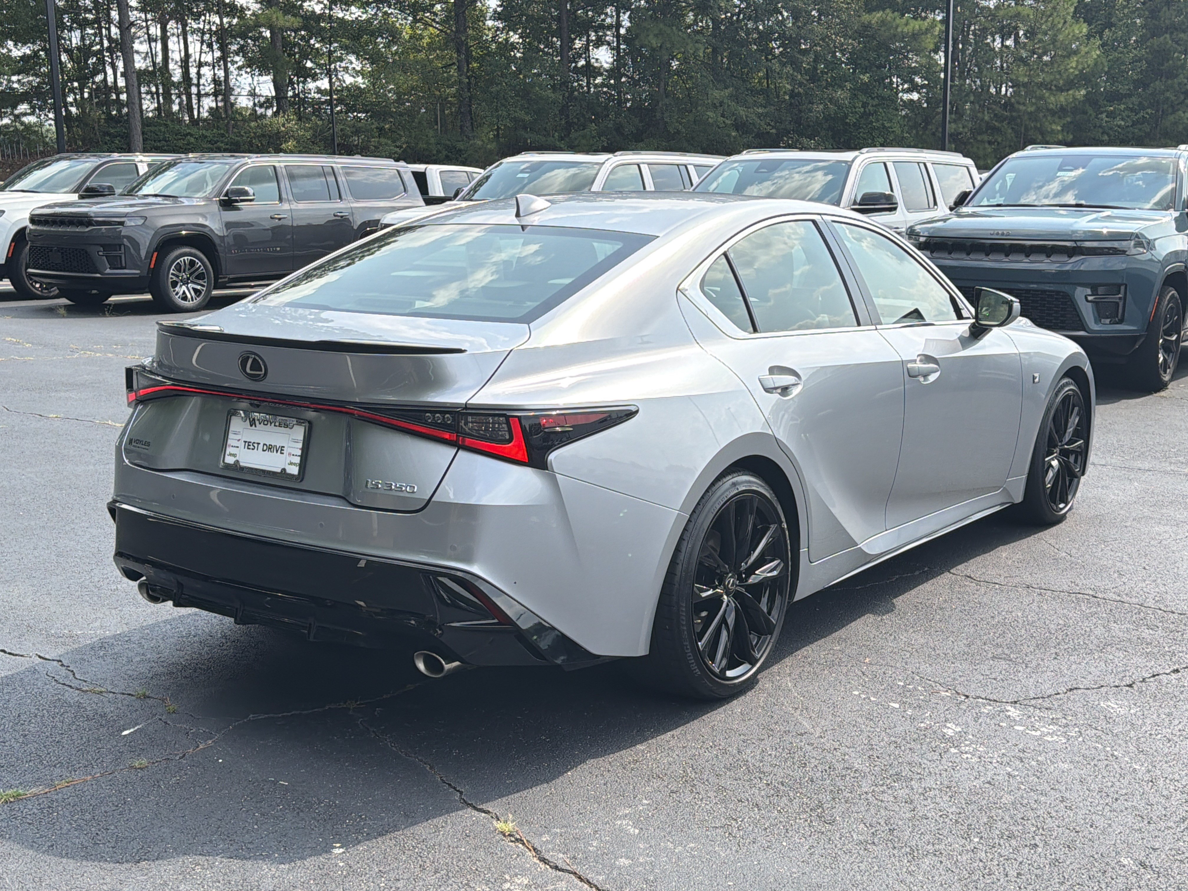 Used 2022 Lexus IS 350 F Sport w/ Accessory Package RWD image 8