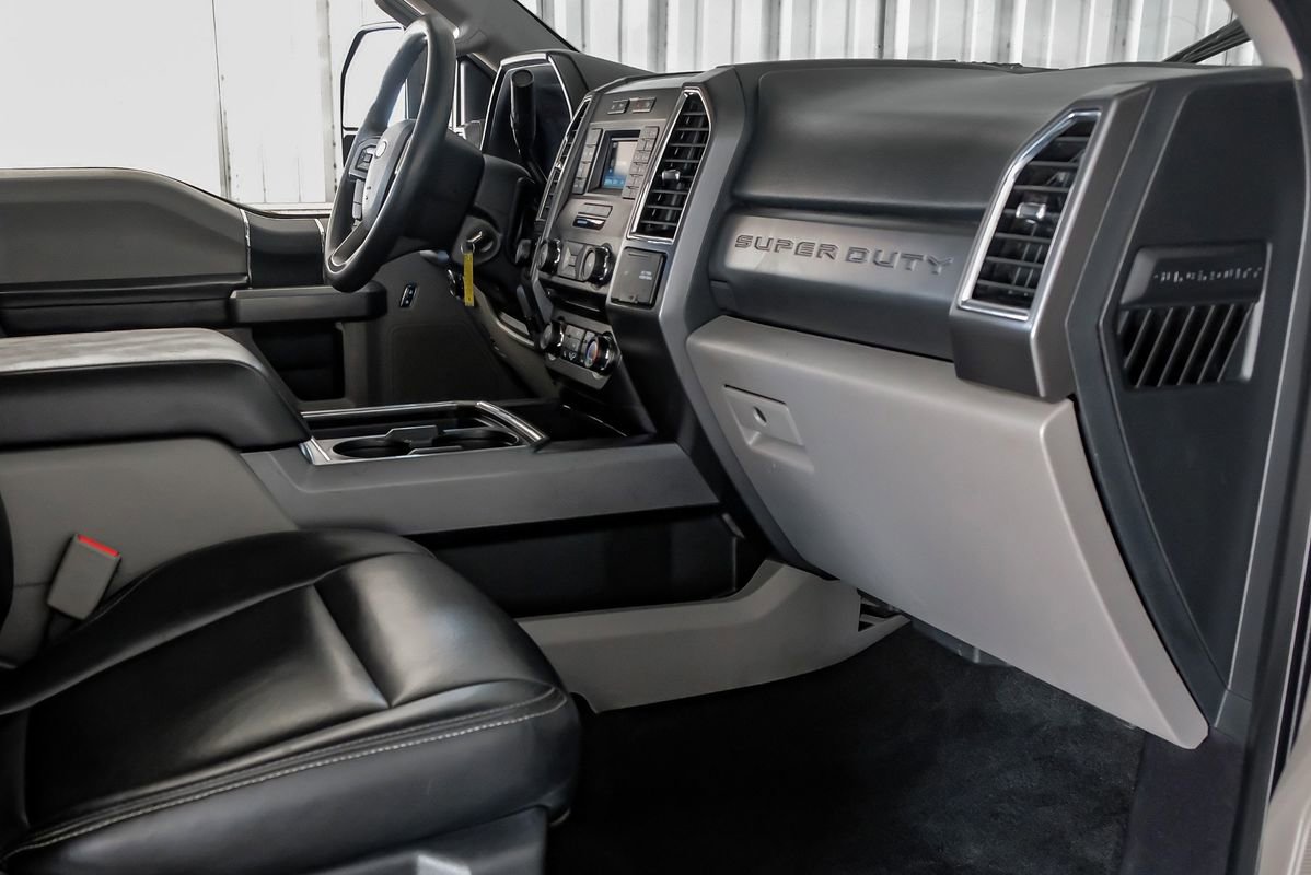 Used 2017 Ford F250 XLT w/ XLT Value Package image 12