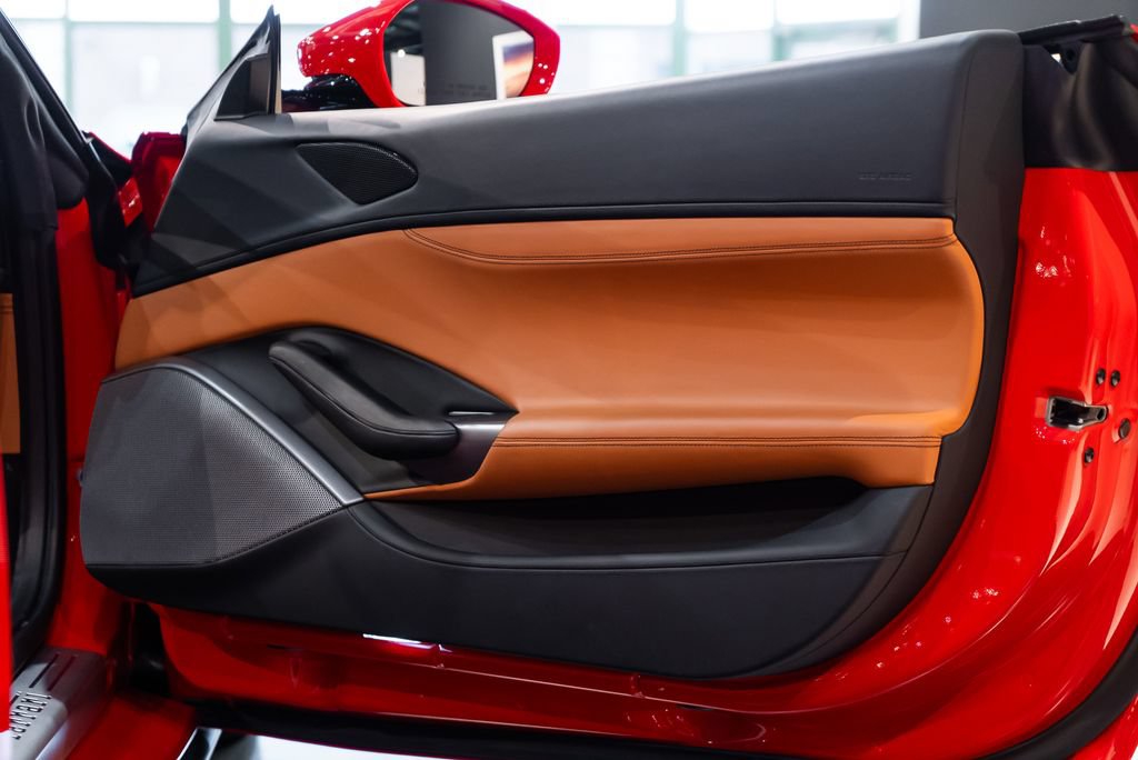 Certified 2020 Ferrari Portofino RWD image 56