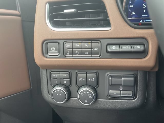 New 2024 Chevrolet Tahoe High Country w/ Advanced Technology Package AWD/4WD image 12