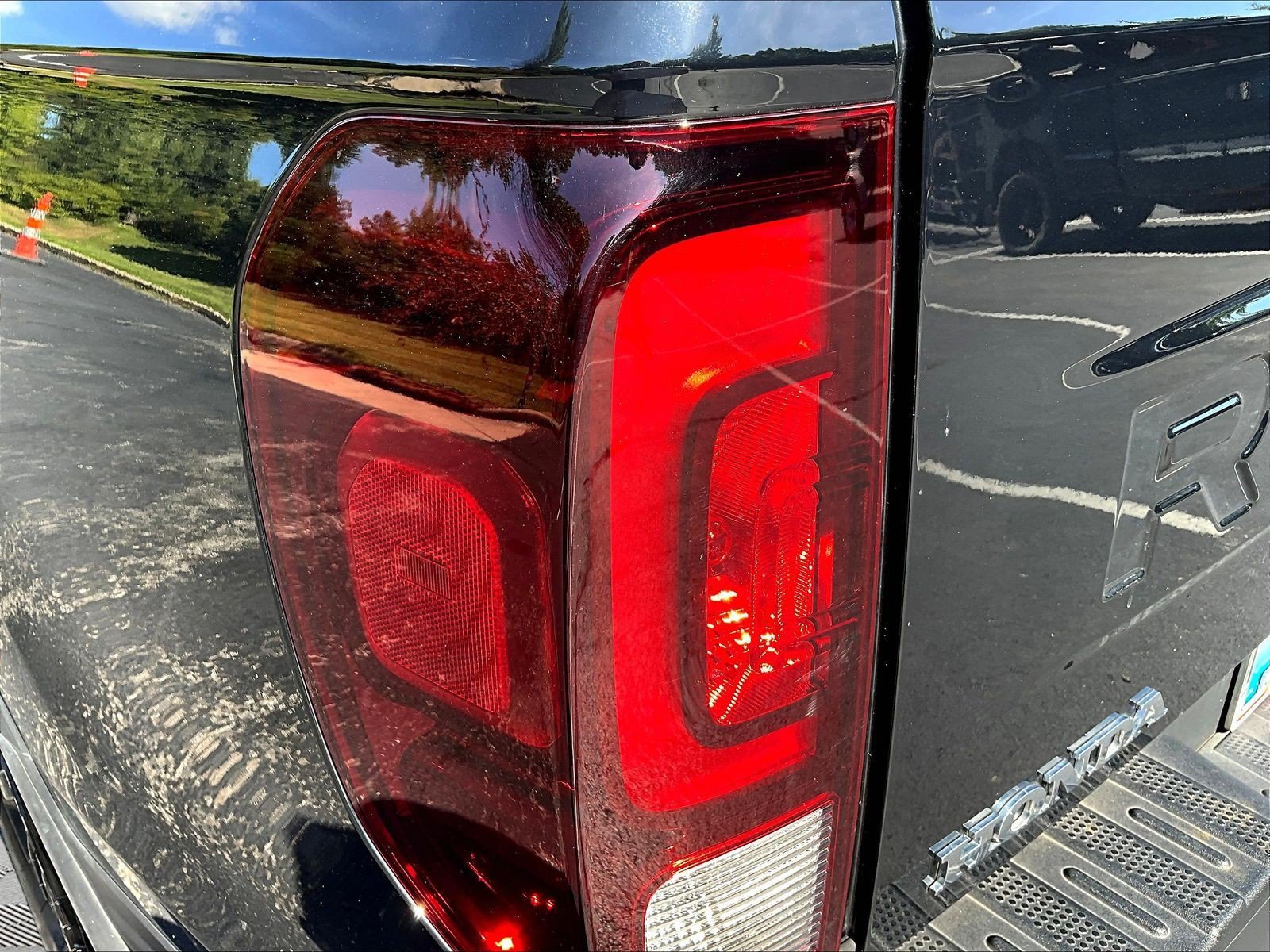 Certified 2025 Honda Ridgeline Sport image 24