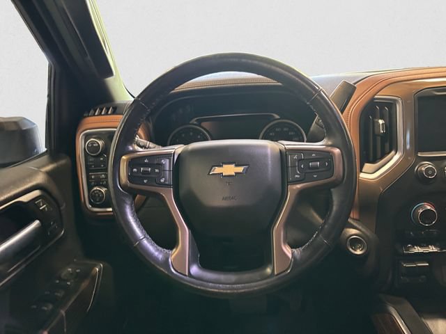 Used 2021 Chevrolet Silverado 1500 High Country w/ Technology Package AWD/4WD image 13