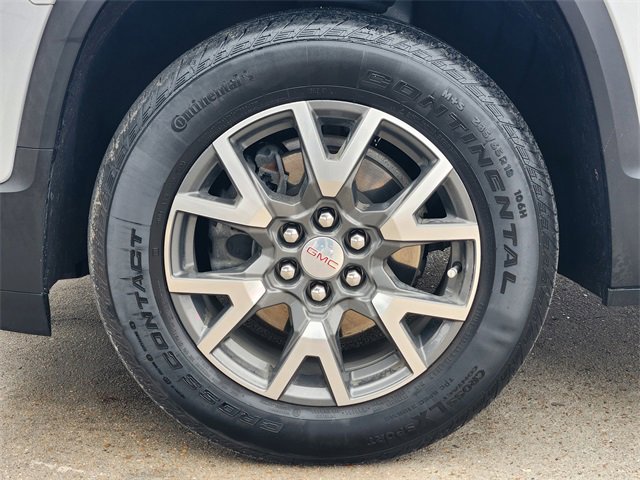 Used 2023 GMC Acadia SLE w/ Driver Convenience Package image 10