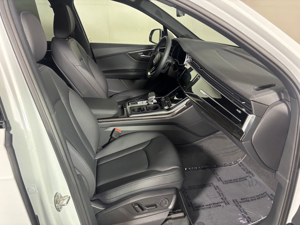 New 2026 Audi Q7 2.0T Premium AWD/4WD image 13