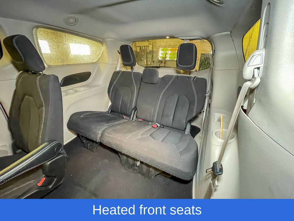 Certified 2023 Chrysler Voyager LX image 12