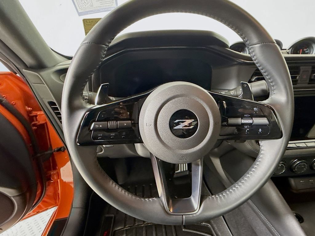 Used 2024 Nissan Z Performance w/ Heritage Edition image 12