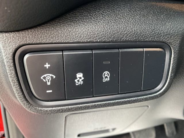 Used 2025 Kia Soul LX w/ LX Technology Package FWD image 15