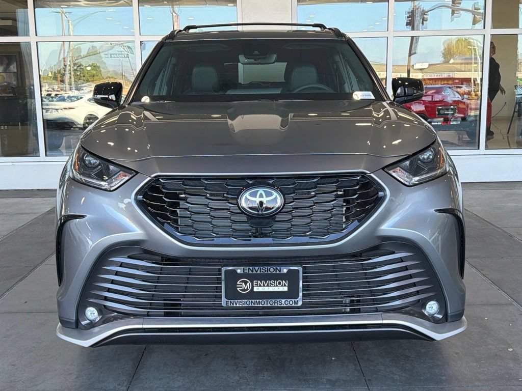 New 2026 Toyota Highlander XSE AWD/4WD image 4