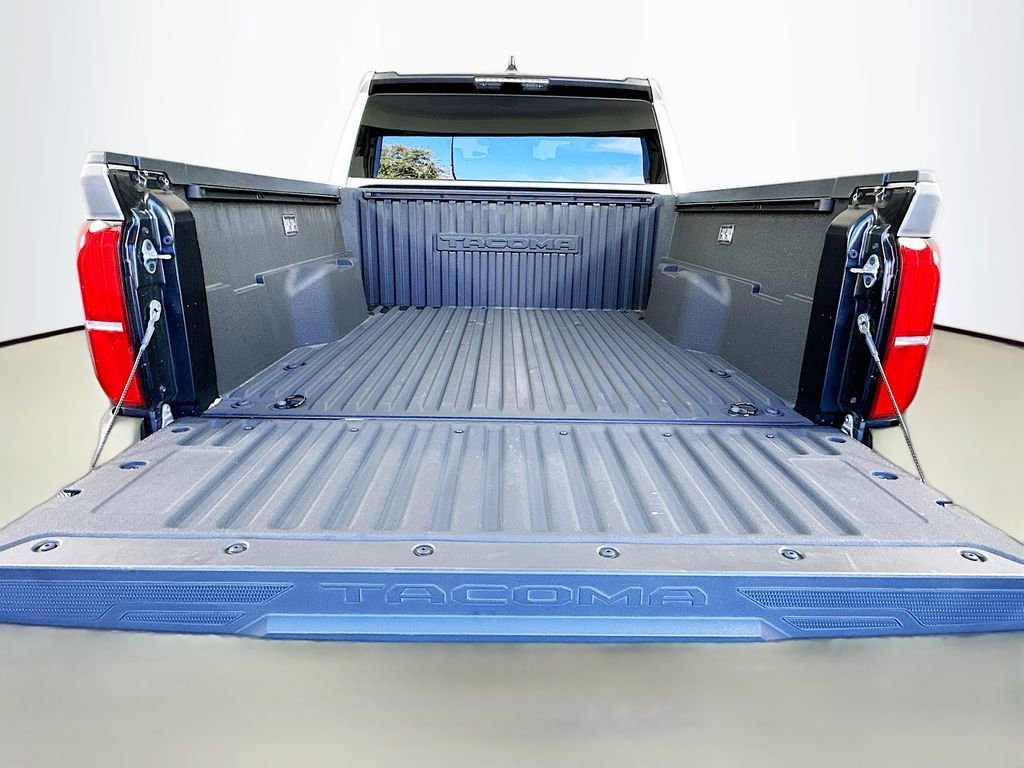 Certified 2025 Toyota Tacoma SR5 image 24