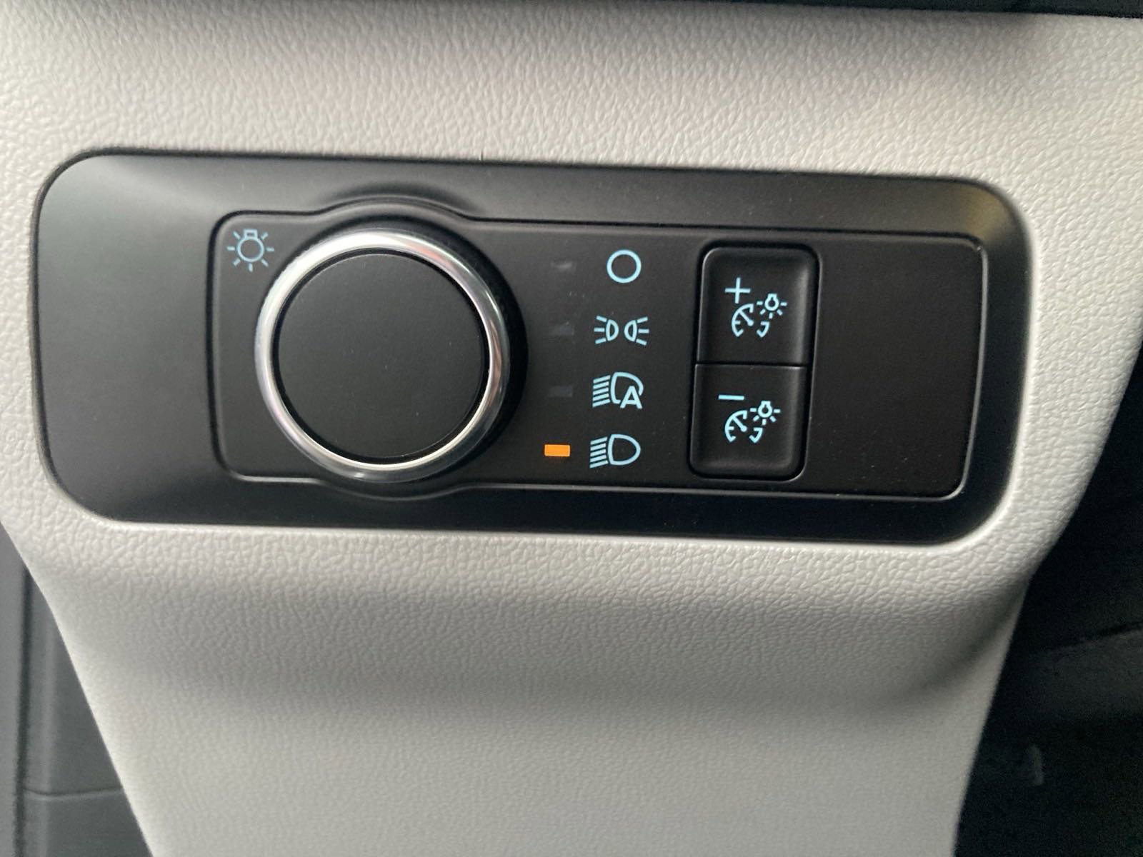 New 2025 Ford Escape Active w/ Cold Weather Package image 39