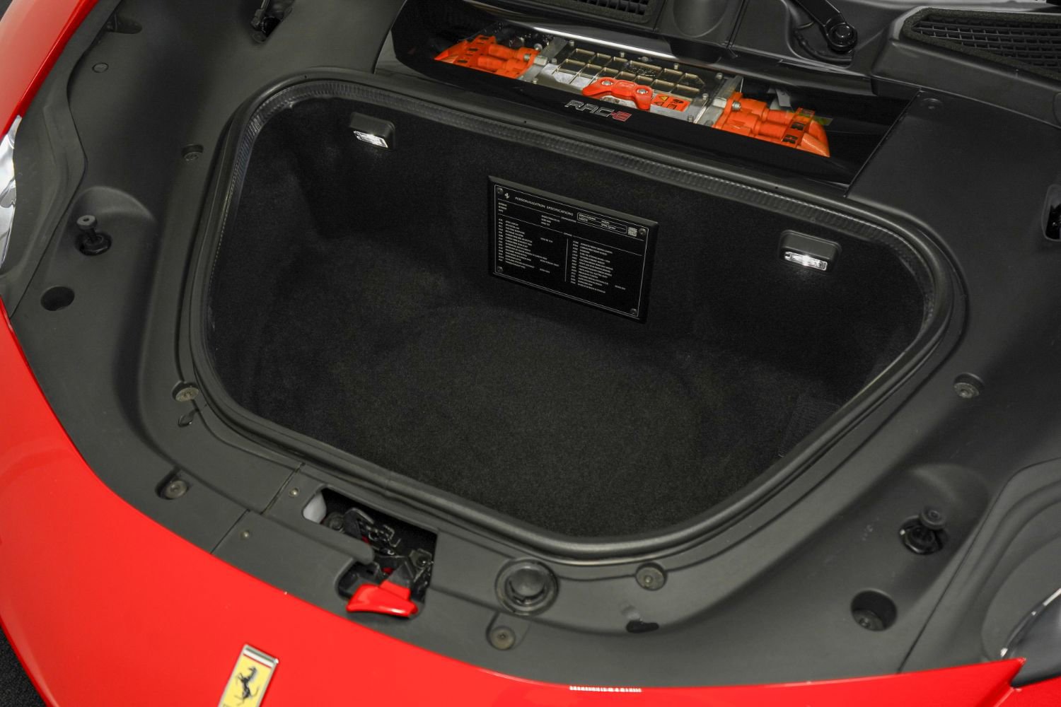 Used 2022 Ferrari SF90 Spider image 53