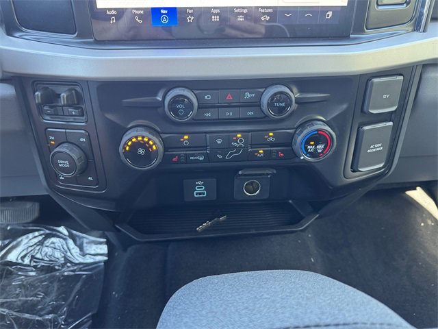 New 2026 Ford F250 XLT w/ XLT Premium Package image 23