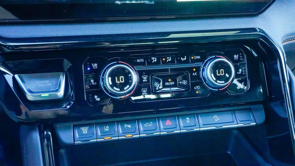 New 2026 GMC Sierra 2500 AT4 w/ AT4 Premium Plus Package image 31