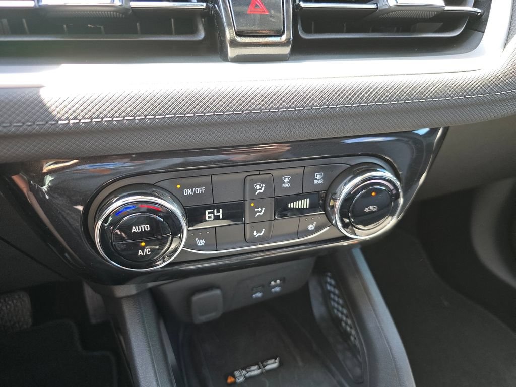 Used 2026 Chevrolet TrailBlazer LT w/ Convenience Package AWD/4WD image 31