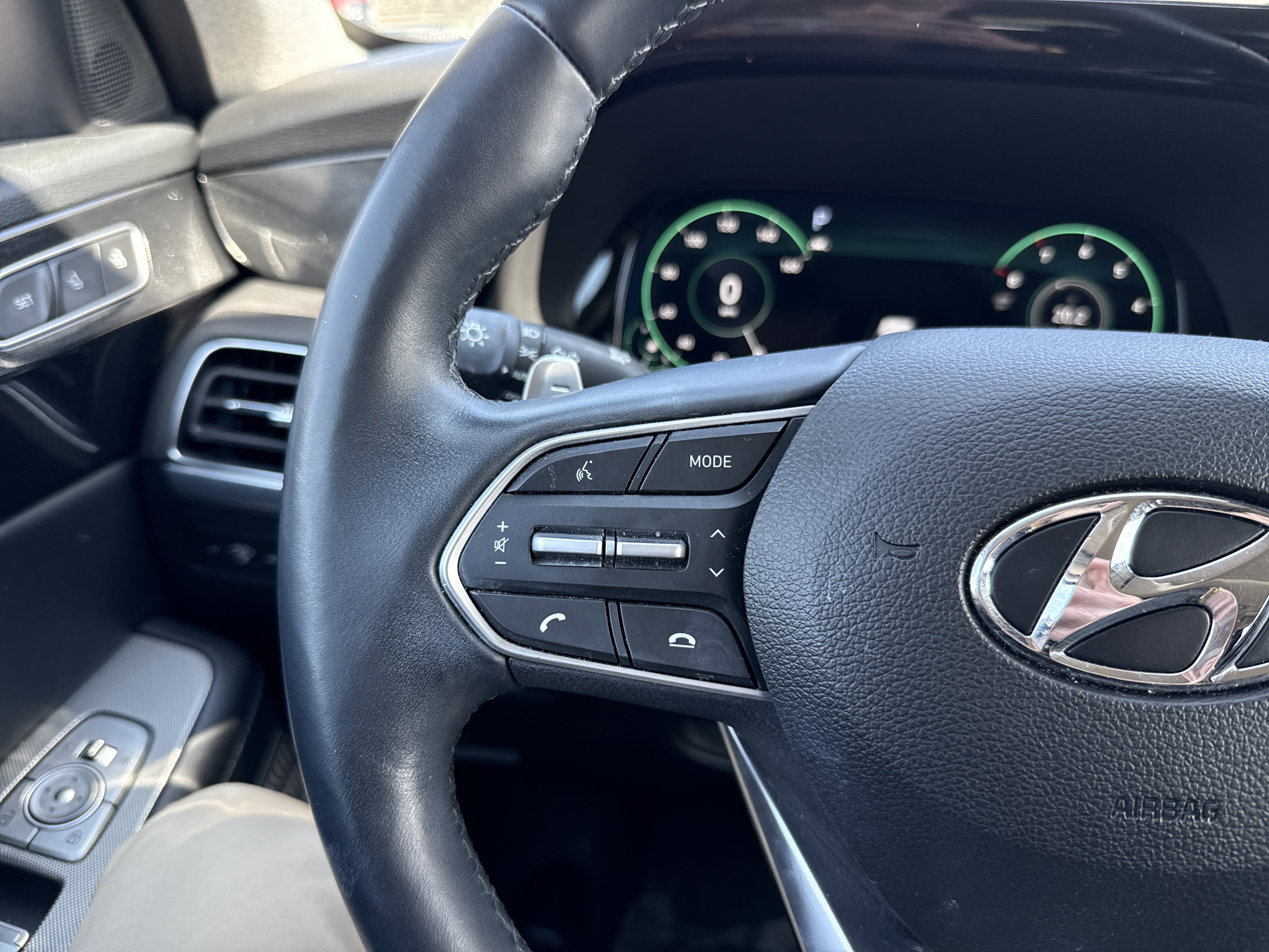 Used 2022 Hyundai Palisade Limited AWD/4WD image 19