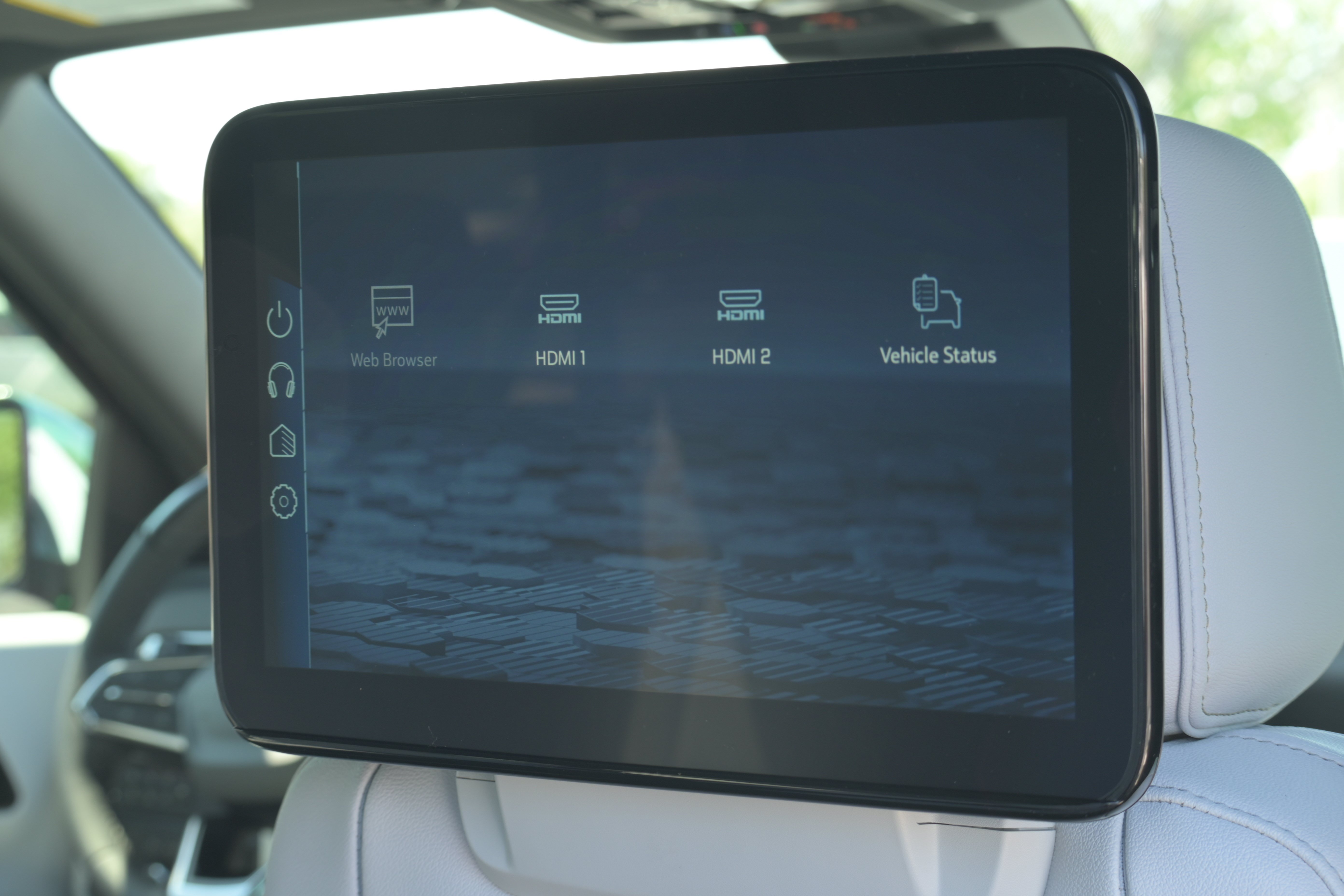 New 2026 Chevrolet Suburban Premier AWD/4WD image 14