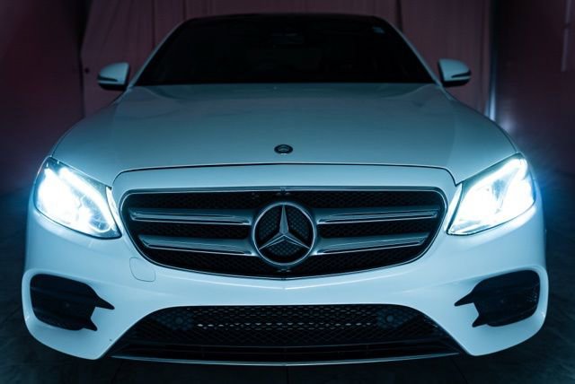 Used 2017 Mercedes-Benz E 300 4MATIC image 37