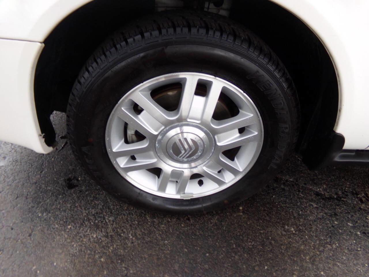 Used 2004 Mercury Sable LS Premium image 33