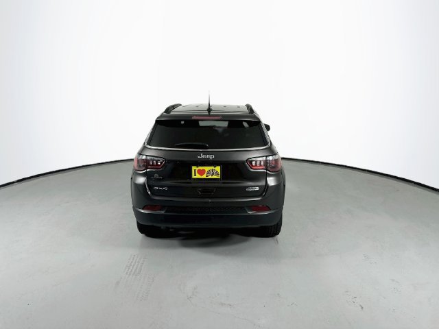 Used 2024 Jeep Compass Latitude AWD/4WD image 8