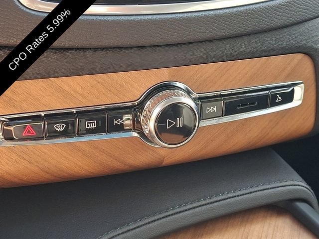 Certified 2025 Volvo XC90 B6 Plus AWD/4WD image 21