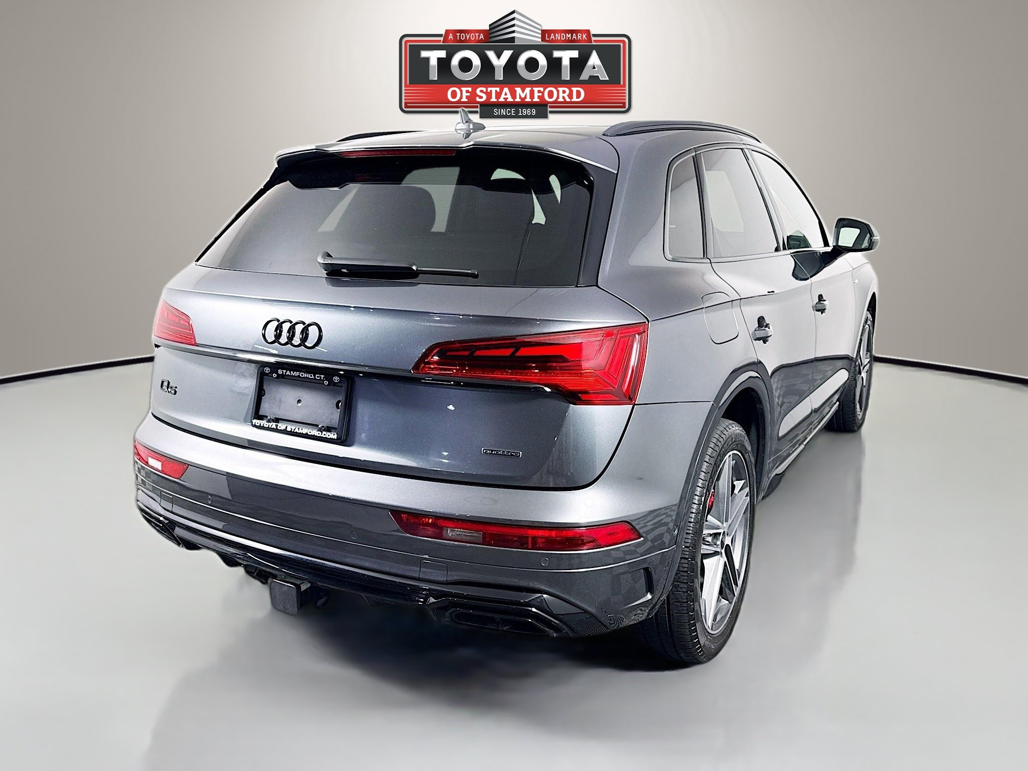 Used 2024 Audi Q5 e Prestige AWD/4WD image 7