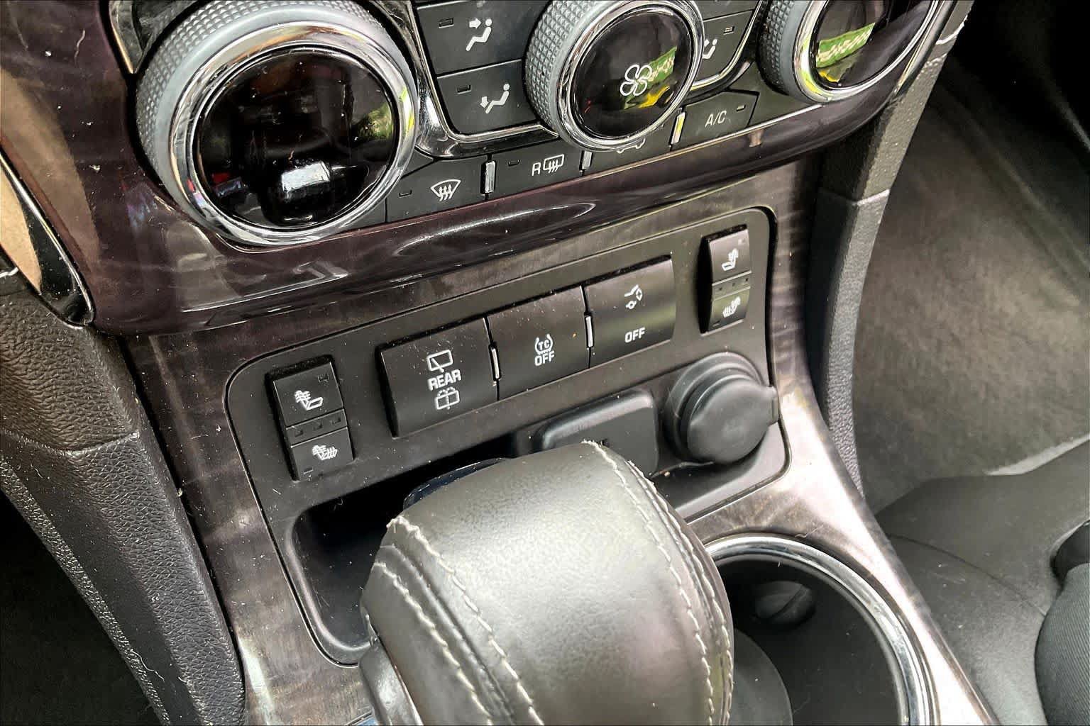 Used 2015 Buick Enclave Leather FWD image 34