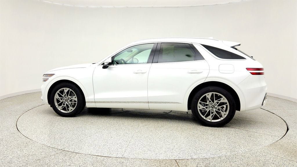 Used 2025 Genesis GV70 2.5T AWD/4WD image 8