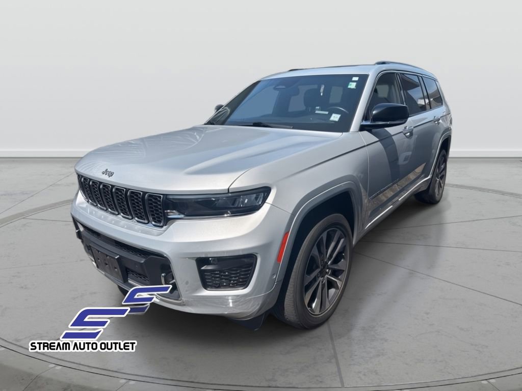 Used 2021 Jeep Grand Cherokee L Overland image 3