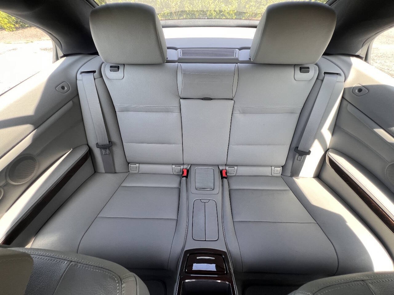 Used 2011 BMW 335i Convertible RWD image 26